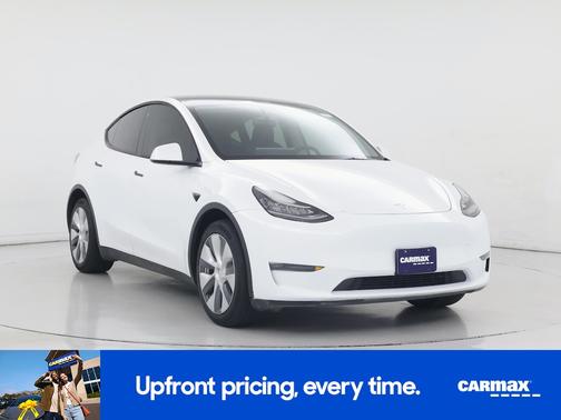 White 2023 Tesla Model Y Long Range