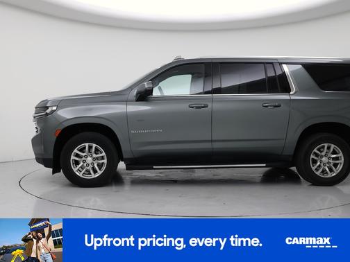 Green 2023 Chevrolet Suburban LT