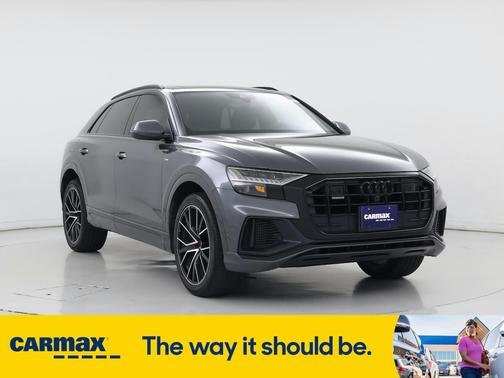 2021 Audi Q8 Premium Plus