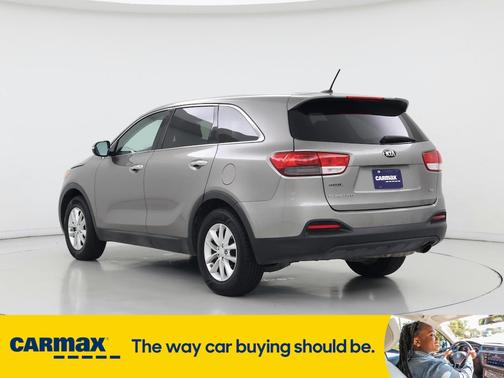 2017 Kia Sorento L