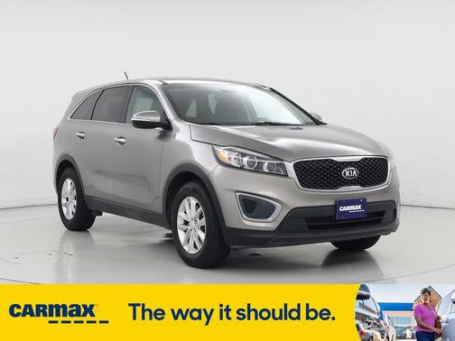 2017 Kia Sorento L