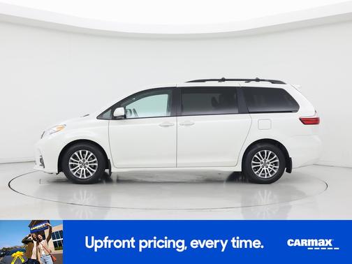 2018 Toyota Sienna XLE