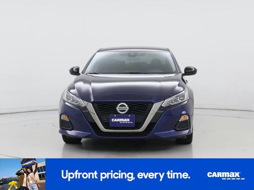 2022 Nissan Altima SR