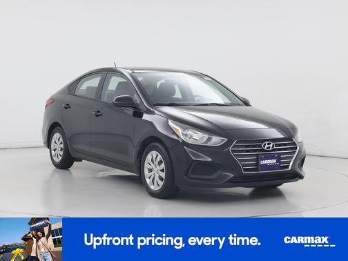 Black 2020 Hyundai Accent SE