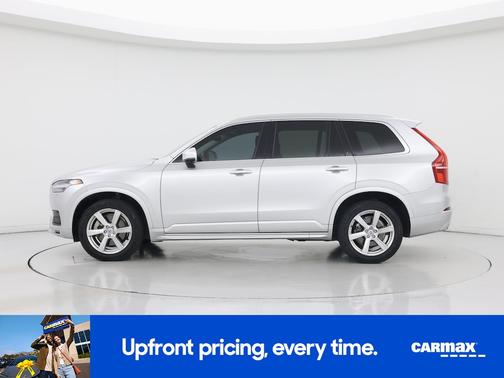 2021 Volvo XC90 T5 Momentum