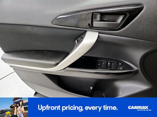 White 2023 Mitsubishi Eclipse Cross LE