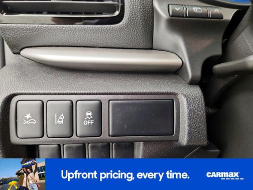 White 2023 Mitsubishi Eclipse Cross LE