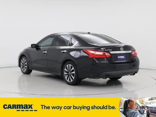 2017 Nissan Altima SV