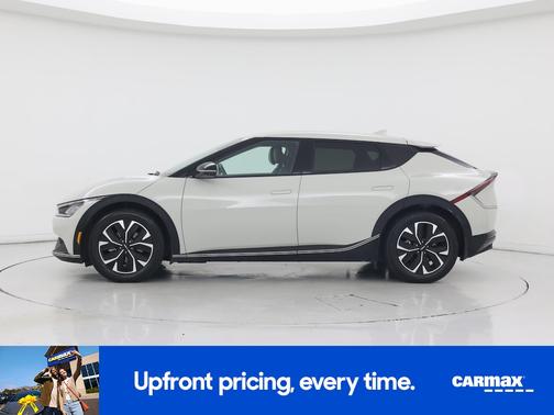 White 2022 Kia EV6 Wind