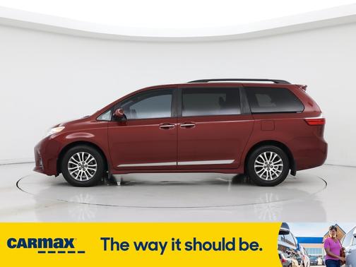2018 Toyota Sienna XLE