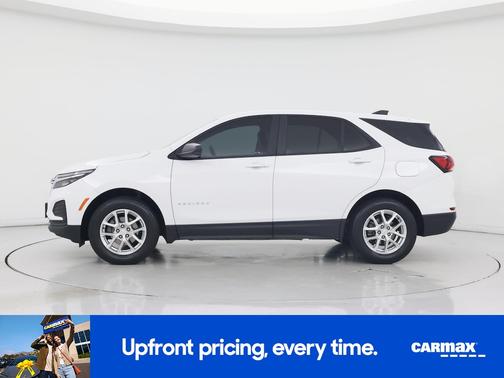 White 2023 Chevrolet Equinox LS