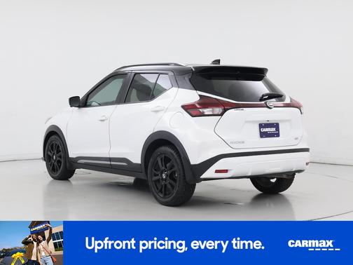 2021 Nissan Kicks SR