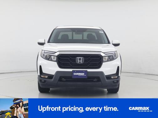 White 2023 Honda Ridgeline RTL