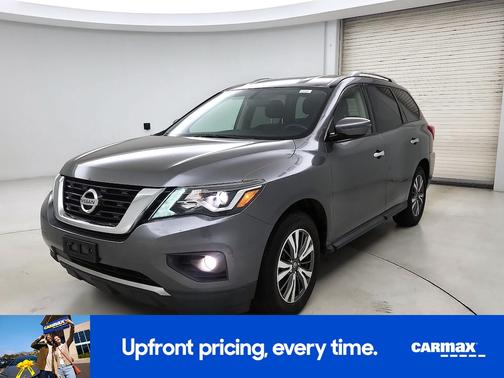 2019 Nissan Pathfinder SV