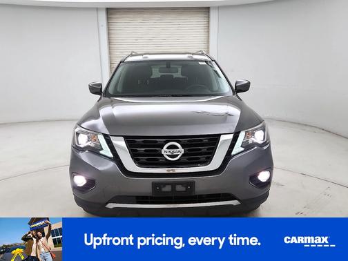 2019 Nissan Pathfinder SV