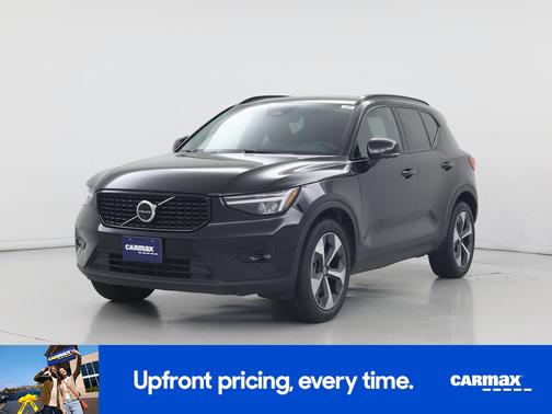 Black 2023 Volvo XC40 B4 Ultimate Dark Theme