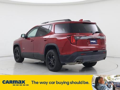 2023 GMC Acadia AT4