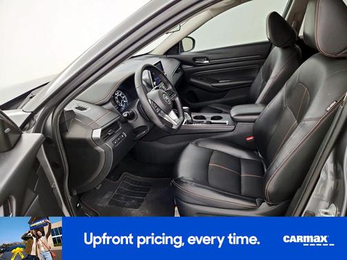 2020 Nissan Altima SR