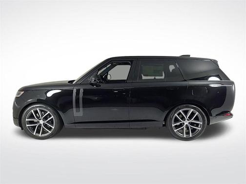 2025 Land Rover Range Rover P550e SE