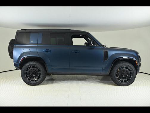 2026 Land Rover Defender