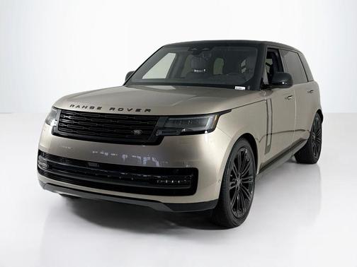 2025 Land Rover Range Rover P400 SE 7 Seat