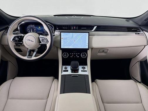 2026 Jaguar F-PACE P250 R-Dynamic S