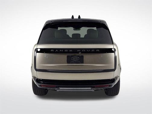 2025 Land Rover Range Rover P530 SE