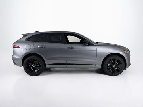 2026 Jaguar F-PACE P400 R-Dynamic S