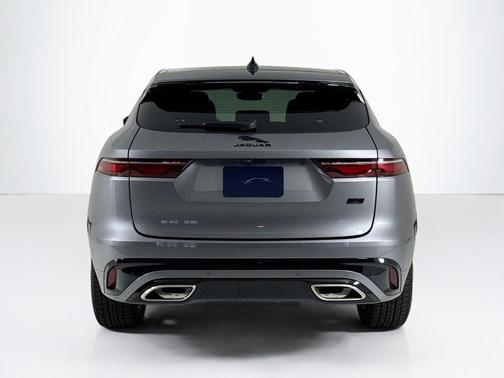2026 Jaguar F-PACE P400 R-Dynamic S