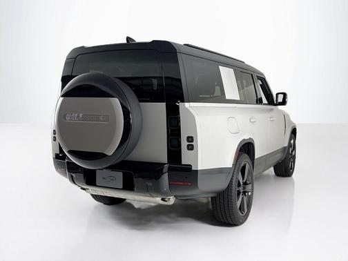 Borasco Grey 2026 Land Rover Defender P300 S