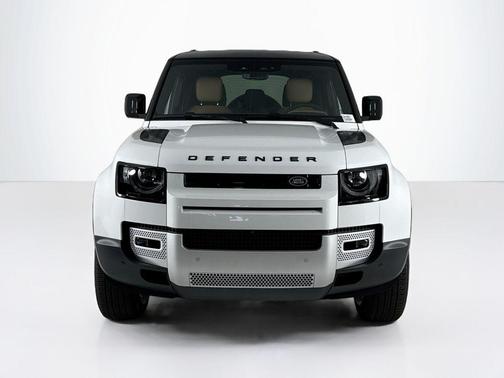 2025 Land Rover Defender P400 S
