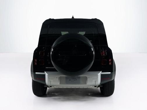 2025 Land Rover Defender P300