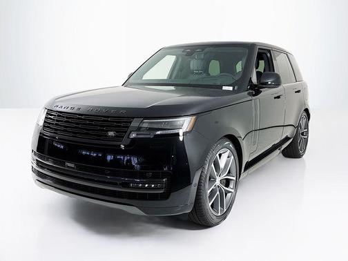 2025 Land Rover Range Rover P550e SE
