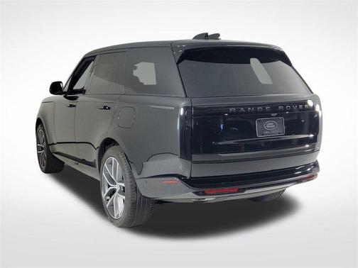 2025 Land Rover Range Rover P550e SE