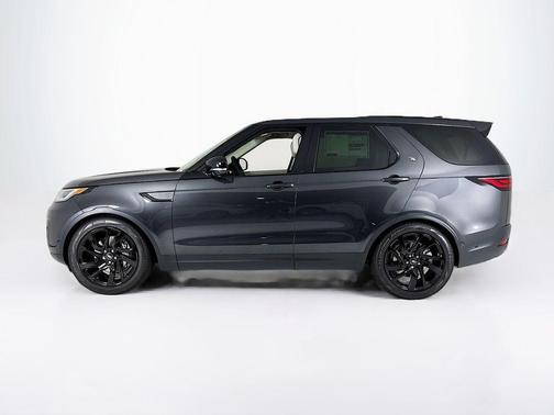 2025 Land Rover Discovery P300 S