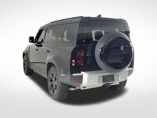 2024 Land Rover Defender P400 S