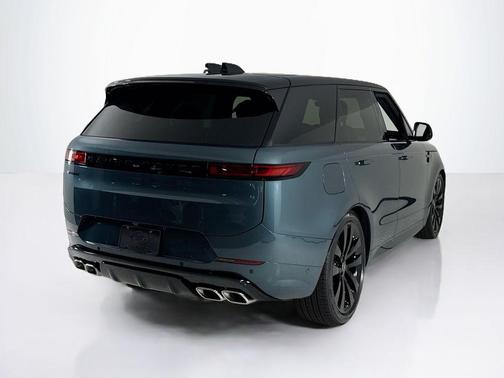 2025 Land Rover Range Rover Sport P530 Dynamic SE