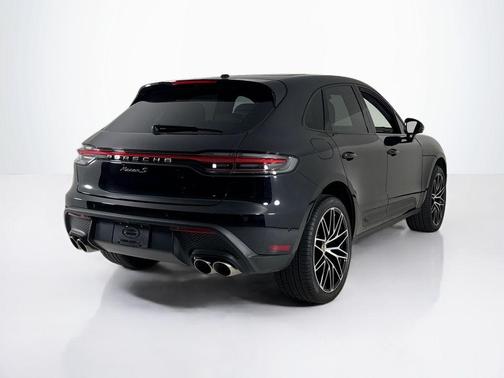 2024 Porsche Macan S