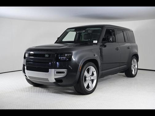 2024 Land Rover Defender P500 SE