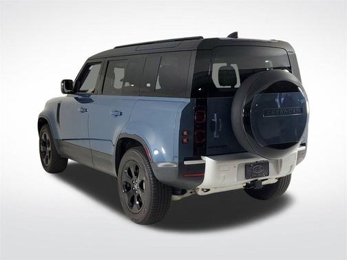2024 Land Rover Defender P400 S