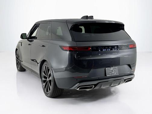 2025 Land Rover Range Rover Sport P360 SE