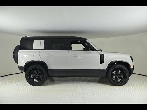 2026 Land Rover Defender S