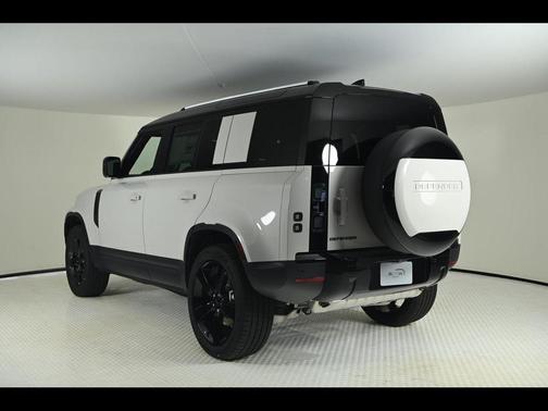 2026 Land Rover Defender S