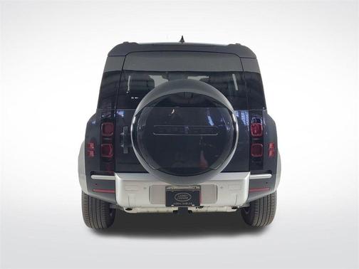 2024 Land Rover Defender P400 S