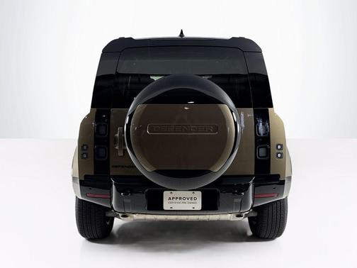 Gondwana Stone 2026 Land Rover Defender 110 X-Dynamic SE