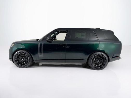 2025 Land Rover Range Rover P530 SE 7 Seat