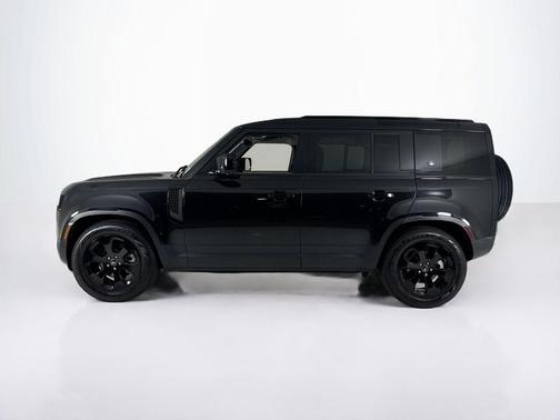 2024 Land Rover Defender P300