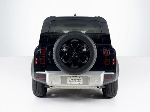 2024 Land Rover Defender P300