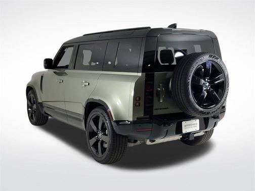 2024 Land Rover Defender P400 X-Dynamic SE