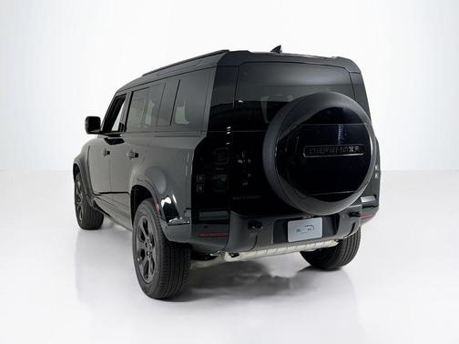 2026 Land Rover Defender P400 X-Dynamic SE